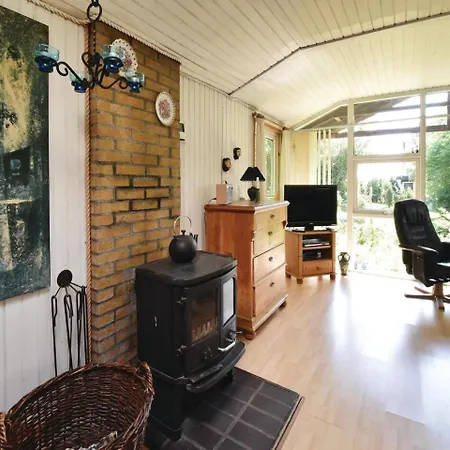 Five Bedroom Holiday In * Millinge