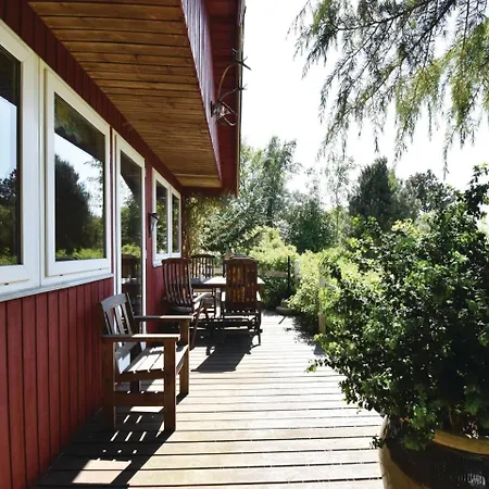 Five Bedroom Holiday In