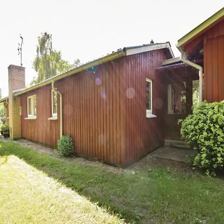 Five Bedroom Holiday In