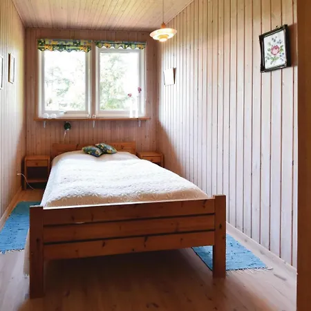 Five Bedroom Holiday In Semesterbostad Millinge