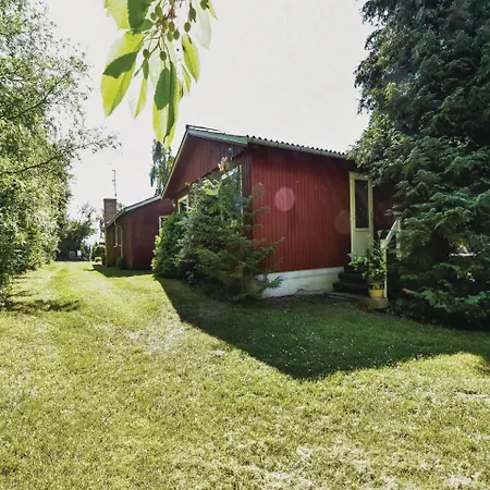 Five Bedroom Holiday In Semesterbostad *